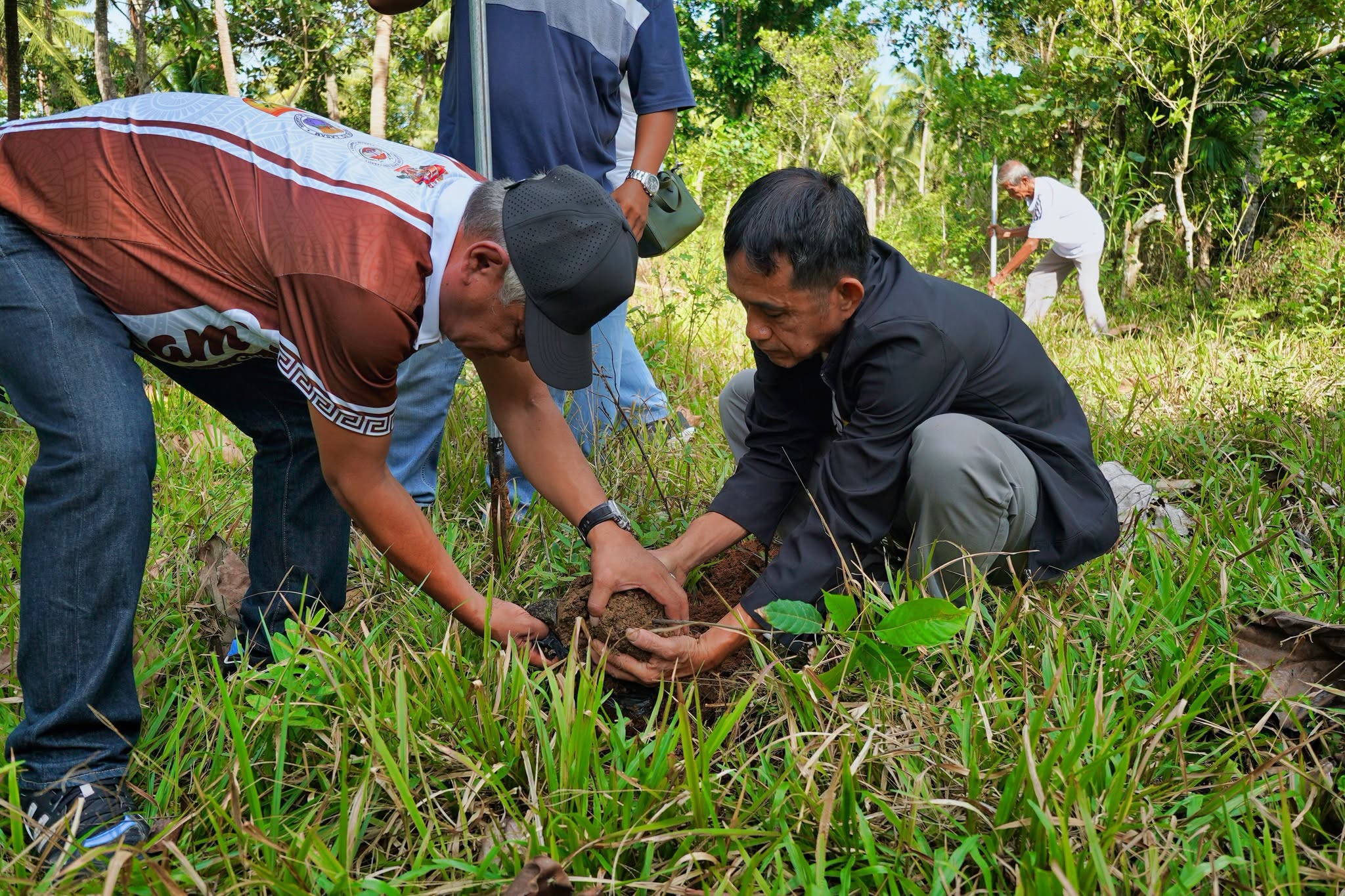 CSU LASAM, LGU BALLESTEROS PARTNER FOR SUSTAINABLE CACAO INDUSTRY DEVELOPMENT photo 49